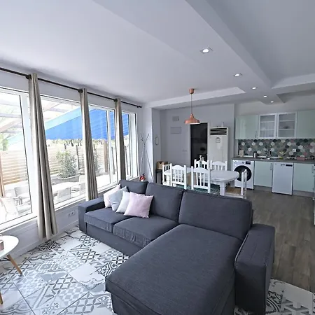 4 Mares C * لوريدو